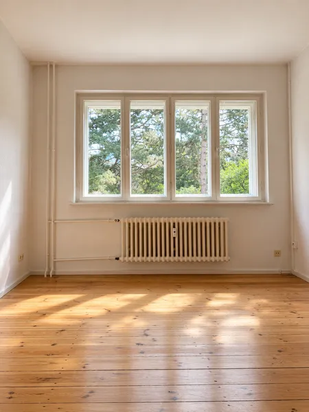 Helle 2-Zimmer-Wohnung in Berlin-Tegel | Einbauküche | Blick ins Grüne — photo 1